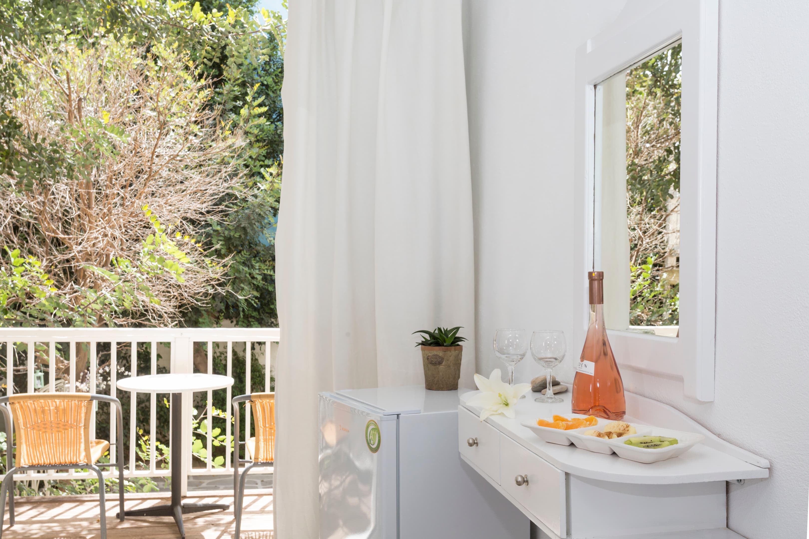 Double Room Garden View 3